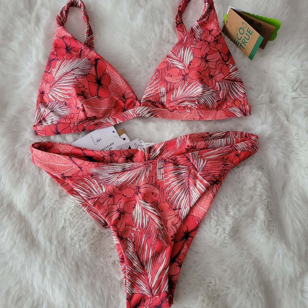 🦑VOLCOM BRAND NEW BIKINI SET SIZE M - Picture 6 of 9